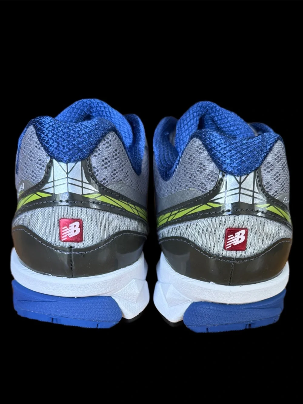 New Balance 890 Men’s size 10.5 Gray / Blue Mesh Running Shoes *NEW*